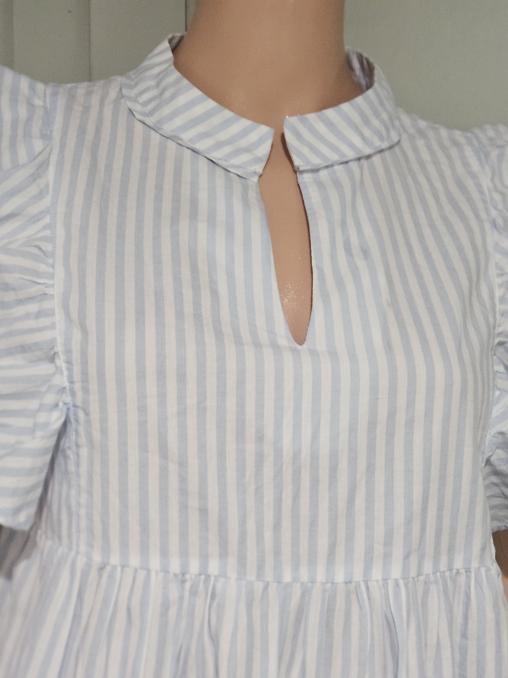 LaRoque Original Blue & White Stripe Ruffle Sleeve Babydoll Top – Size Medium - Picture 7 of 14